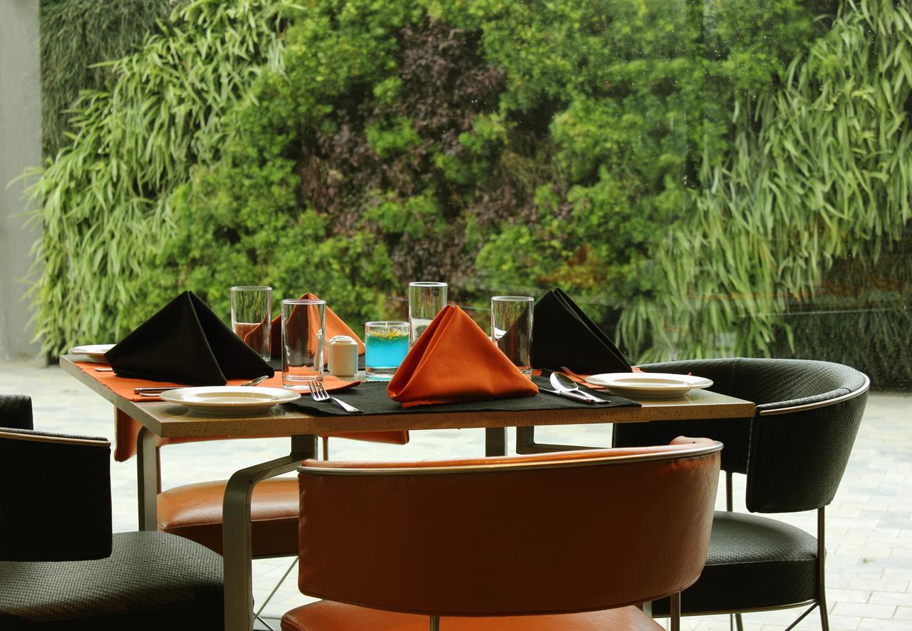 Hotel Fidalgo Pune Exterior photo